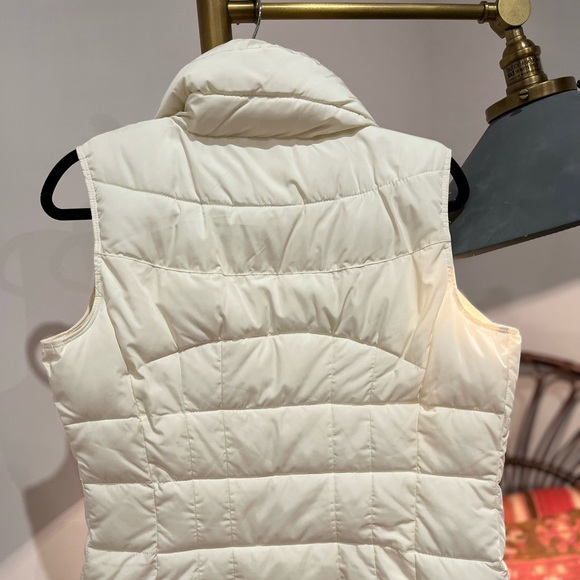 Calvin Klein Vest - Picture 3 of 3